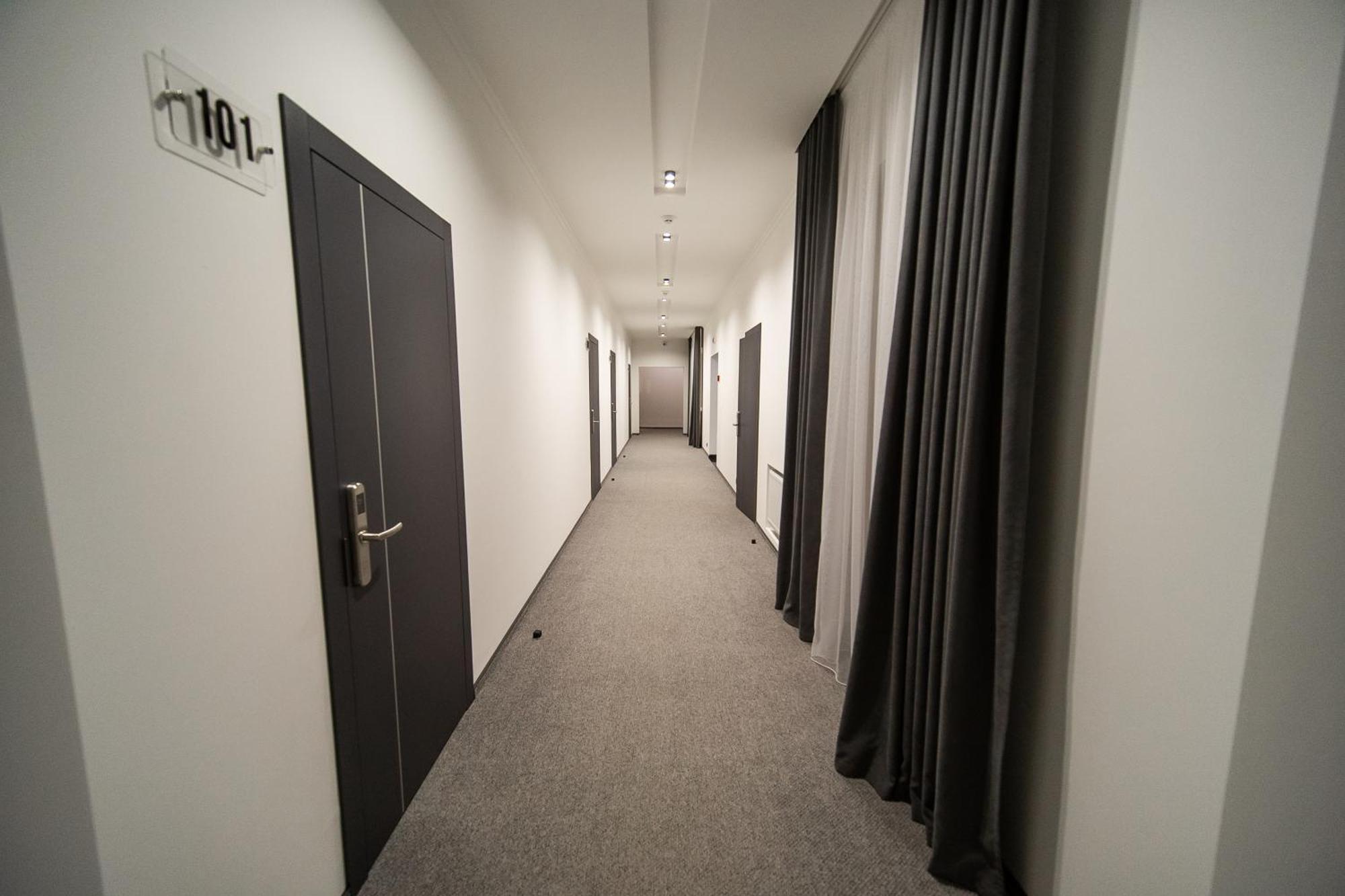 Royal Wood Hotel Rokytne  Экстерьер фото